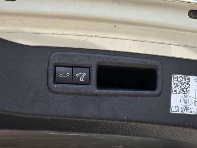 Used 2021 Toyota Venza XLE AWD/4WD image 33
