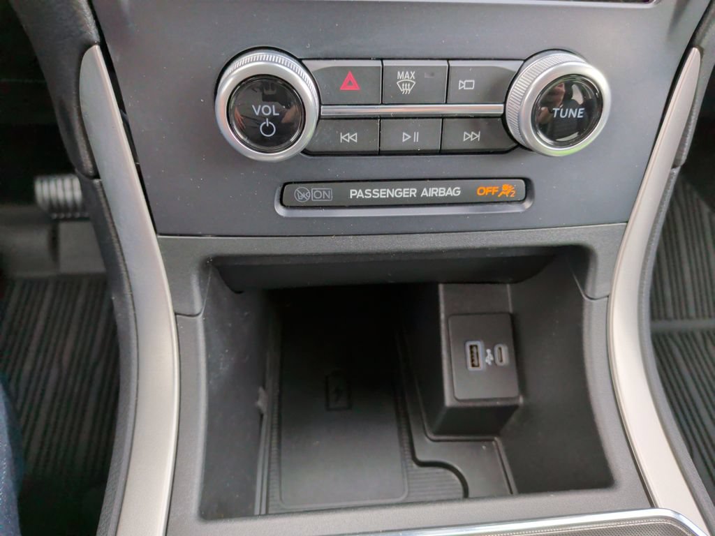 Certified 2022 Ford Edge SEL w/ Convenience Package AWD/4WD image 21