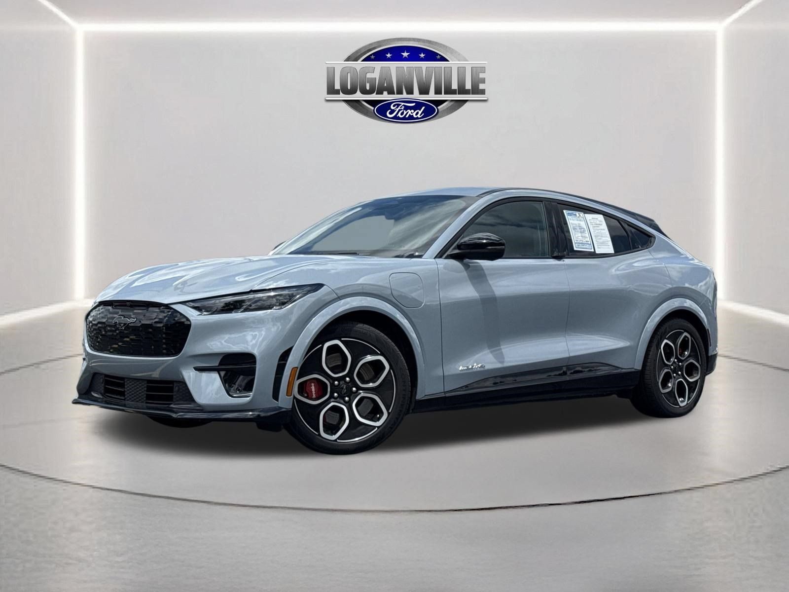 Certified 2025 Ford Mustang Mach-E GT AWD/4WD image 1