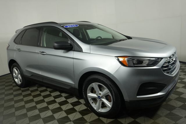 Certified 2021 Ford Edge SE image 5