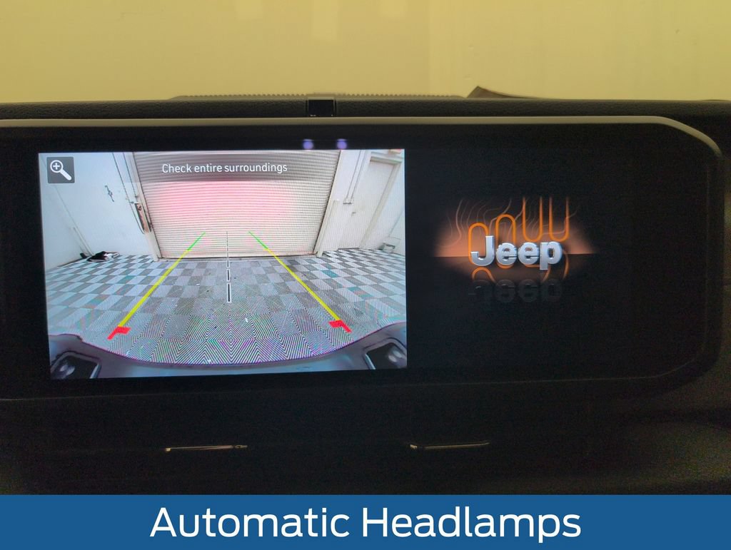 Used 2025 Jeep Gladiator Sport AWD/4WD image 27