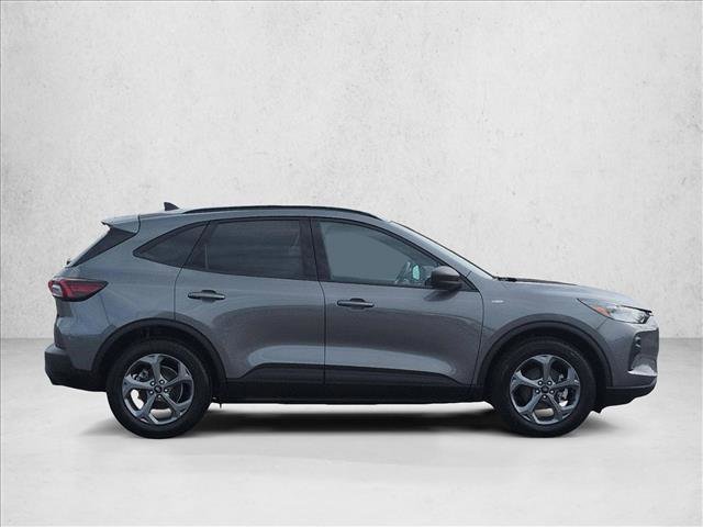 Certified 2025 Ford Escape ST-Line w/ Equipment Group 301A FWD image 4