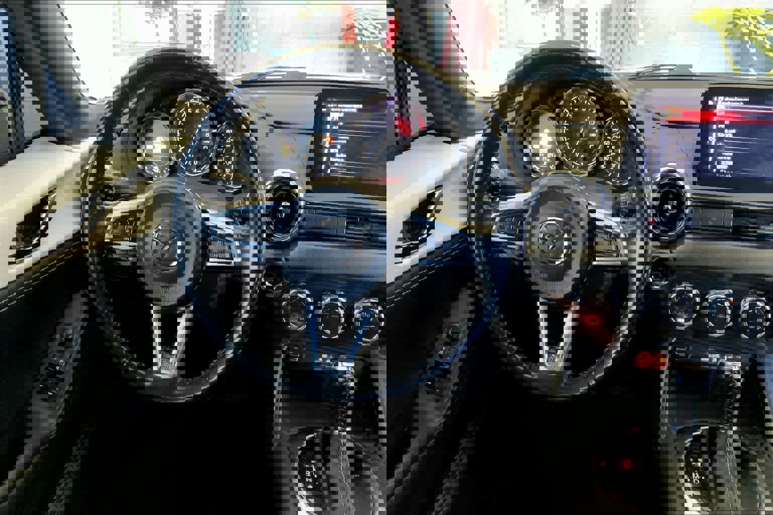 Used 2021 MAZDA MX-5 Miata RF Grand Touring image 5