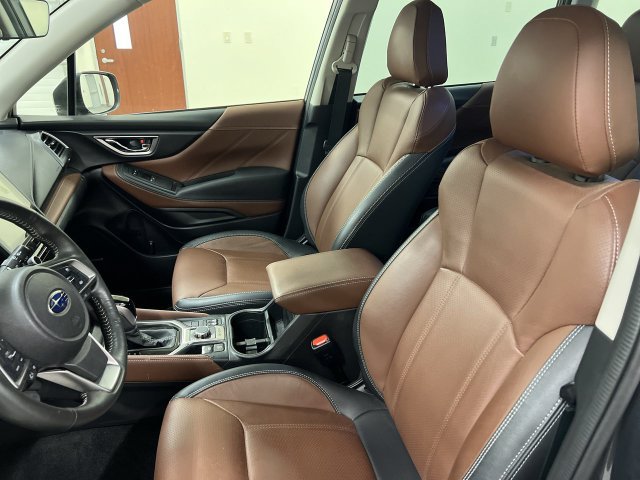 Used 2023 Subaru Forester Touring AWD/4WD image 4