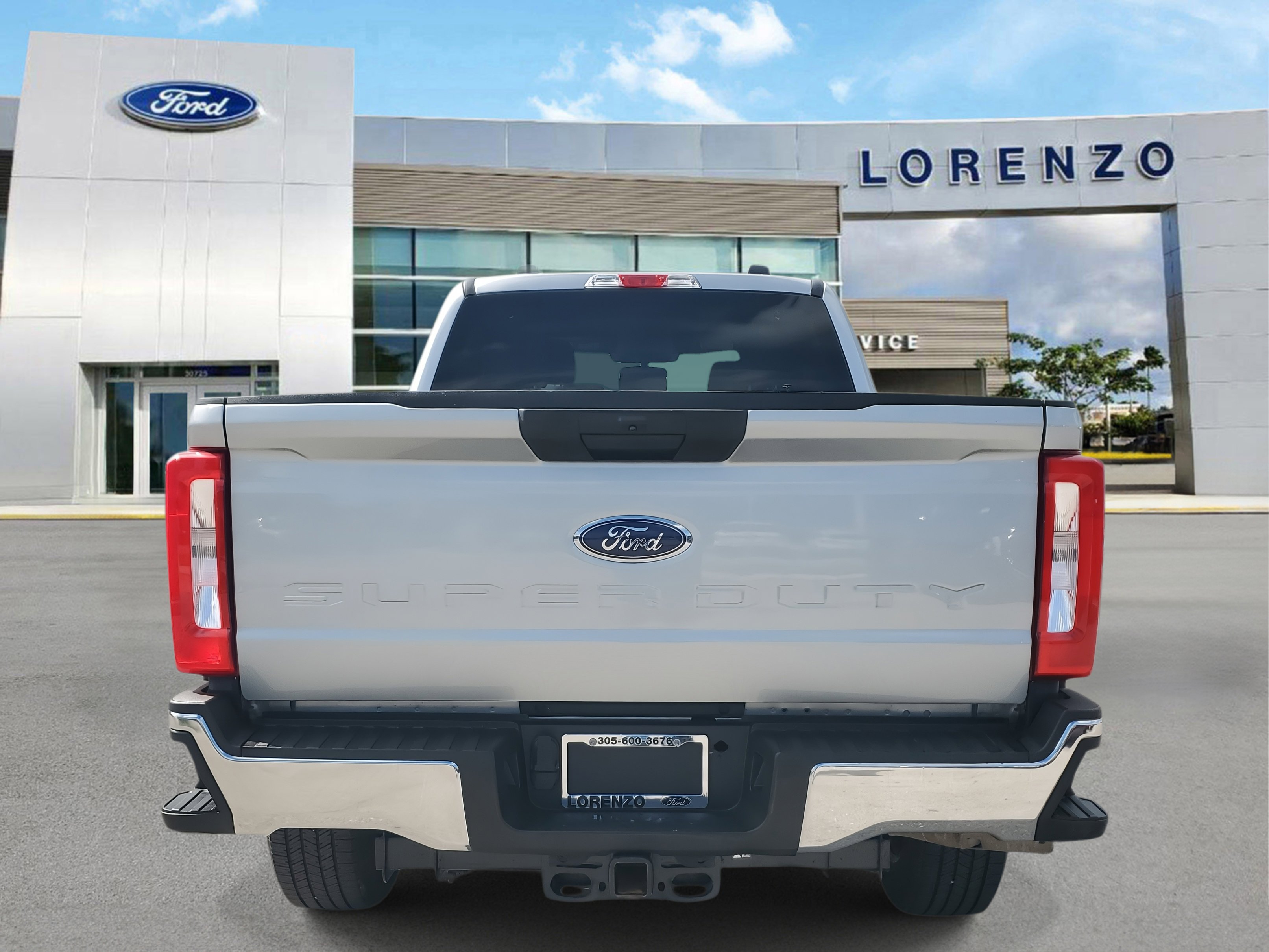 Certified 2024 Ford F250 XLT image 6