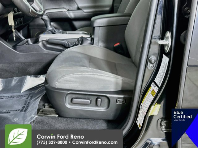 Used 2022 Toyota Tacoma SR5 w/ Technology Package AWD/4WD image 21