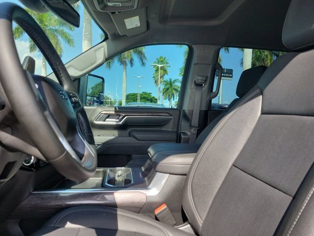 Used 2026 Chevrolet Silverado 2500 LTZ w/ LTZ Plus Package AWD/4WD image 26