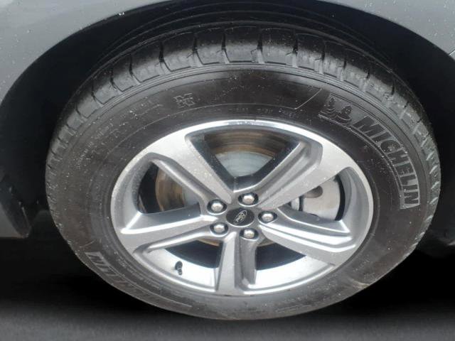 Certified 2024 Ford Edge SEL w/ Convenience Package image 9