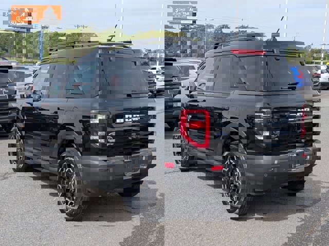 Certified 2025 Ford Bronco Sport Outer Banks w/ Outer Banks Tech Package+ image 3