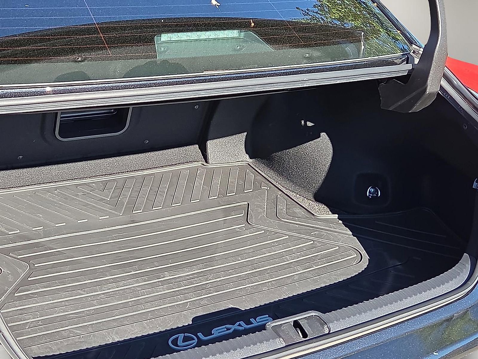 Used 2023 Lexus ES 350 w/ Premium Package image 8