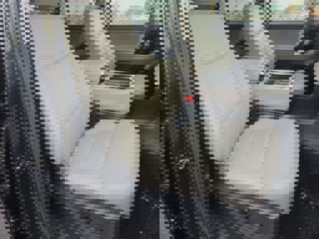 Certified 2025 Ford Expedition Active image 34