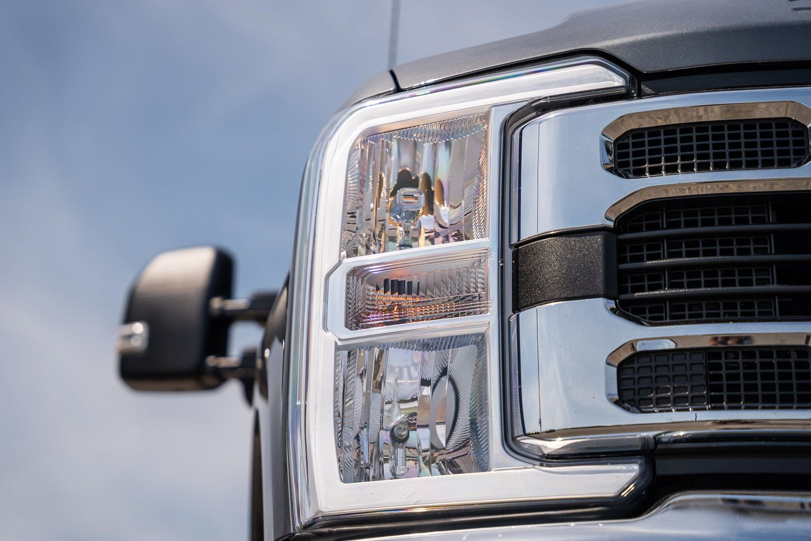 Certified 2025 Ford F250 XLT w/ 360-Degree Camera Package AWD/4WD image 11