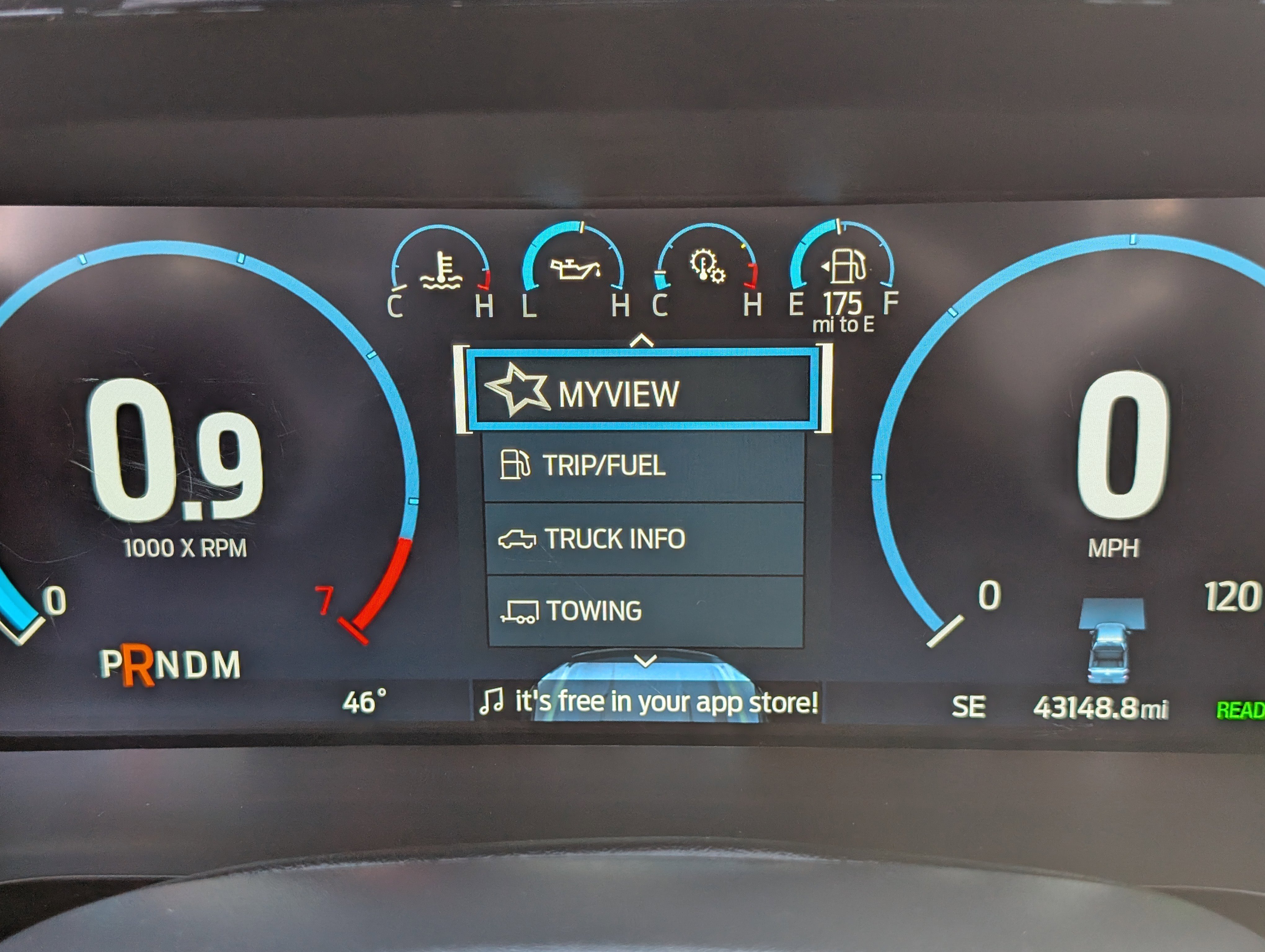 Certified 2022 Ford F150 Lariat w/ Equipment Group 502A High image 33