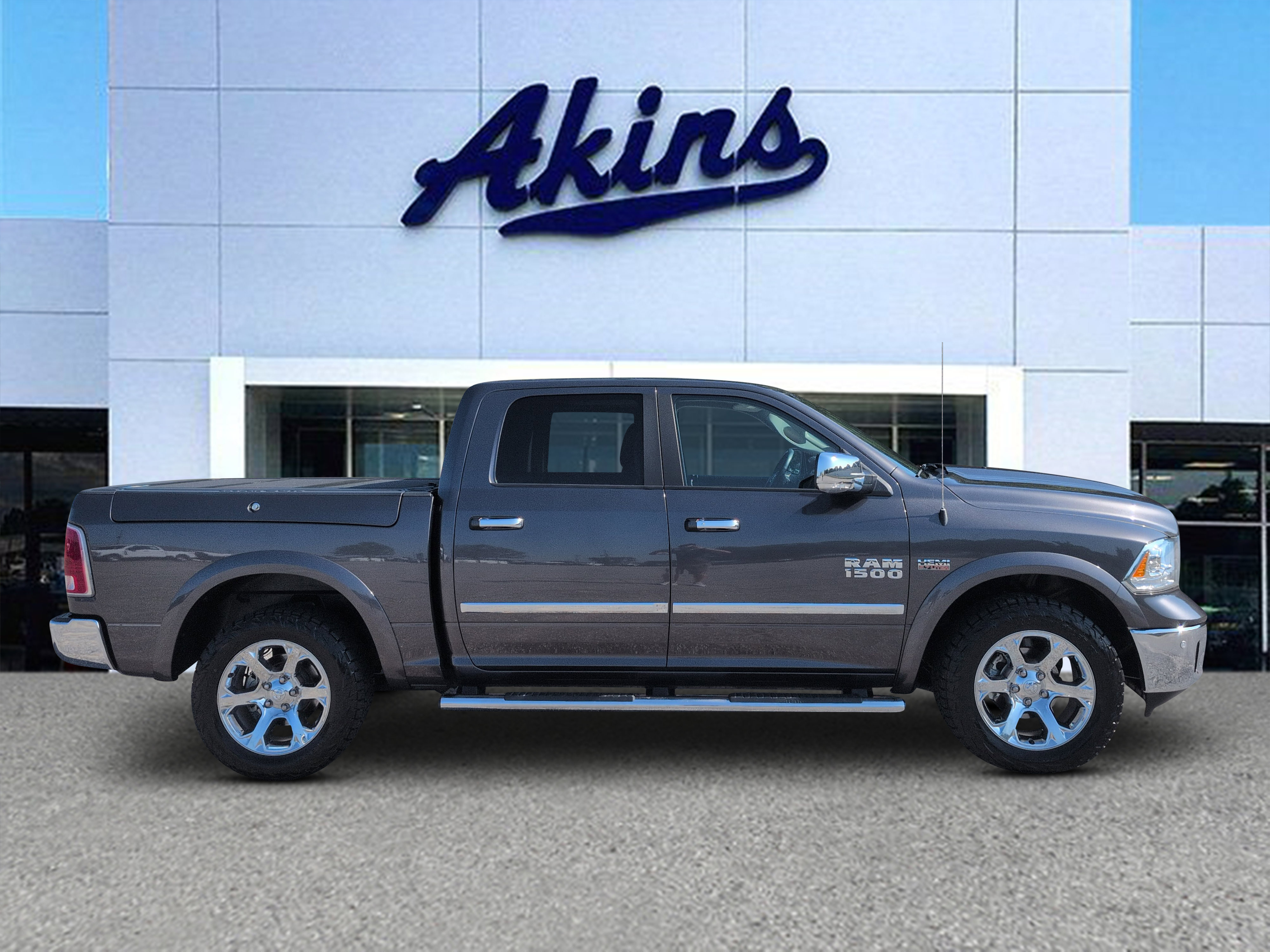Used 2017 RAM 1500 Laramie w/ Convenience Group