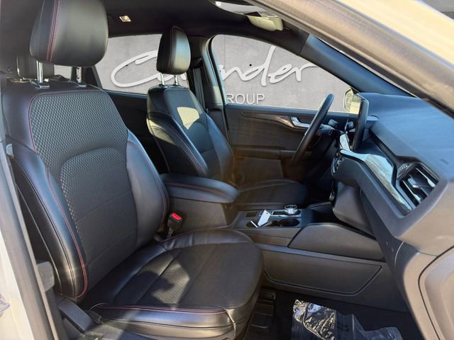 Certified 2024 Ford Escape ST-Line w/ Tech Pack #1 image 24