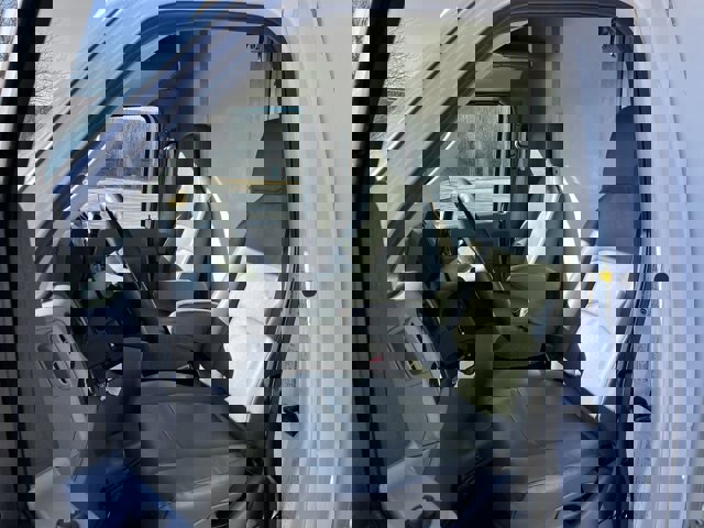 Certified 2024 Ford E-350 and Econoline 350 Super Duty w/ Power Windows & Locks Group image 16