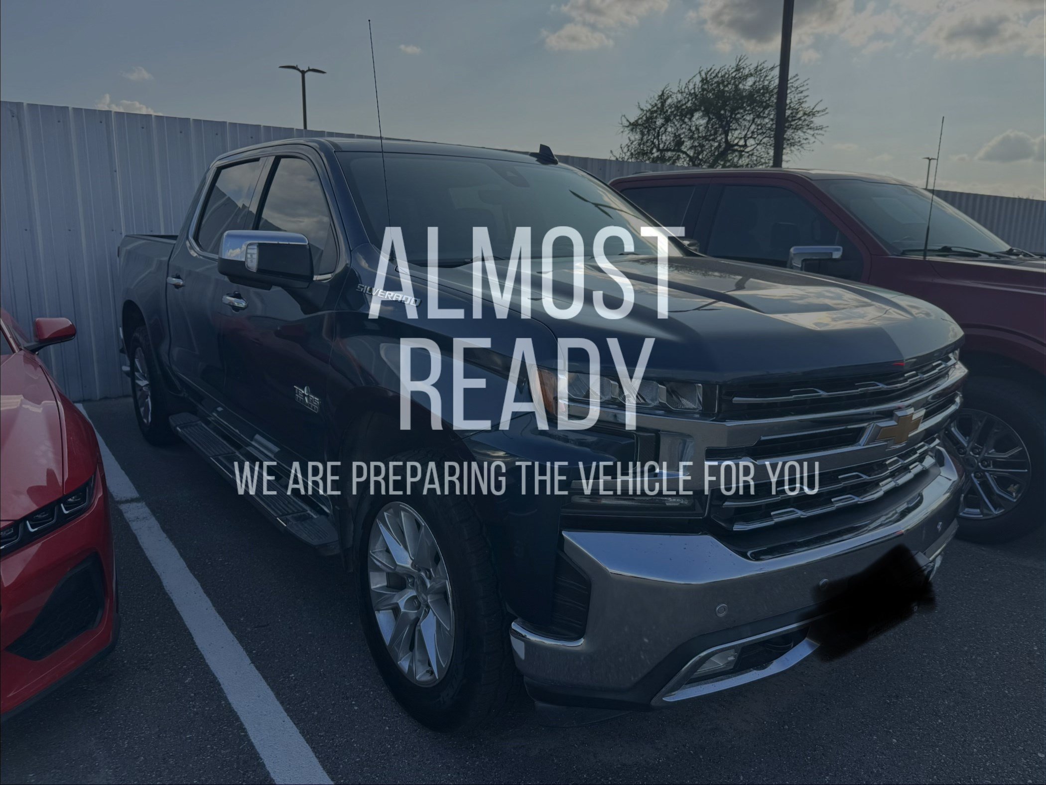 Used 2019 Chevrolet Silverado 1500 LTZ w/ LTZ Texas Edition RWD image 5