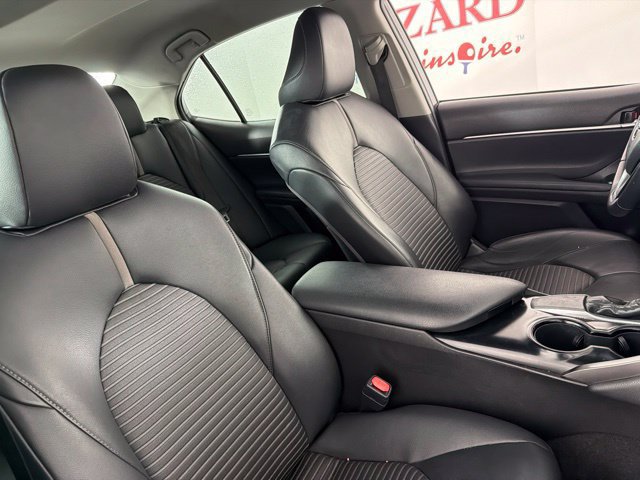 Used 2018 Toyota Camry SE FWD image 30