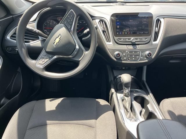 Used 2024 Chevrolet Malibu LT FWD image 12