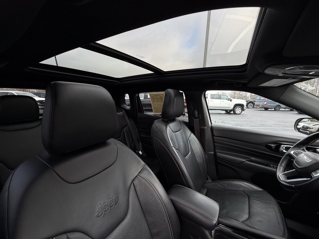 Used 2022 Jeep Compass High Altitude image 32