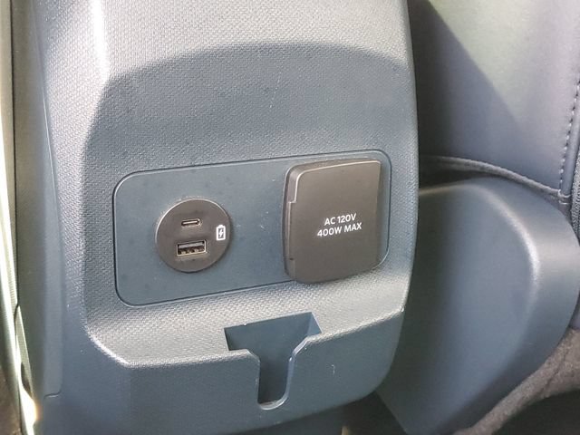 Certified 2023 Ford Maverick Lariat w/ Lariat Luxury Package FWD image 27