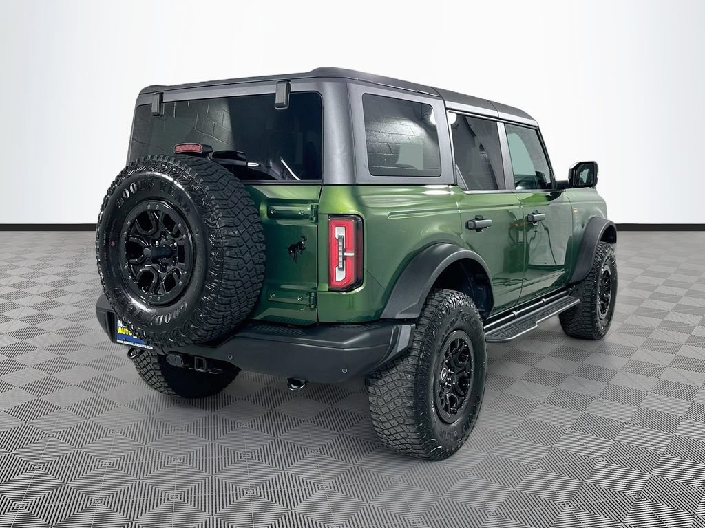 Certified 2022 Ford Bronco Badlands w/ Sasquatch Package AWD/4WD image 7