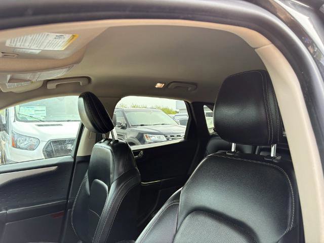 Certified 2020 Ford Escape SEL image 17