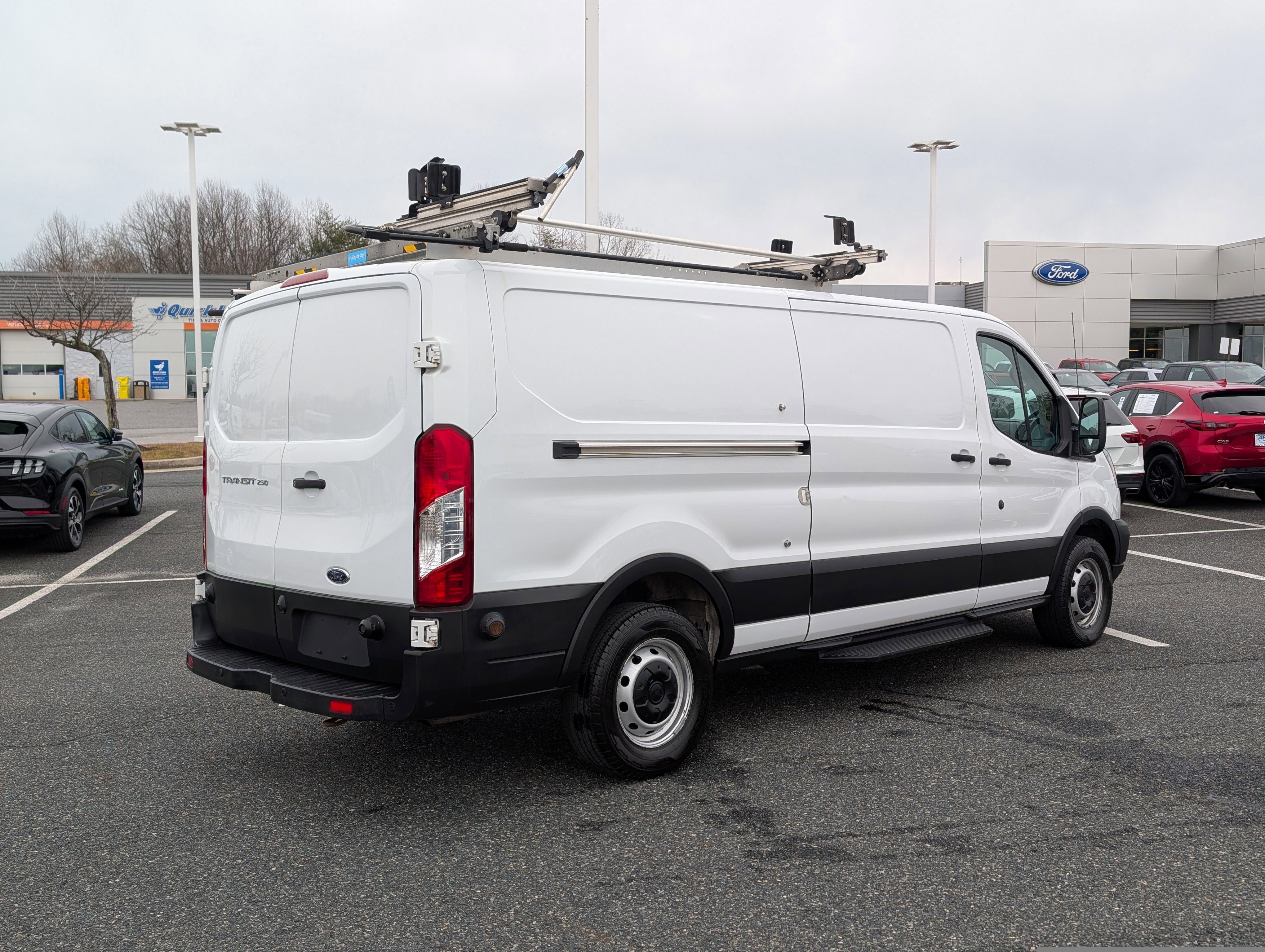 Certified 2019 Ford Transit 250 148 Low Roof image 5