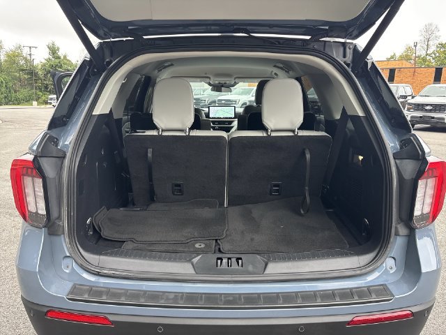 Certified 2025 Ford Explorer Active w/ Active Comfort Package AWD/4WD image 24