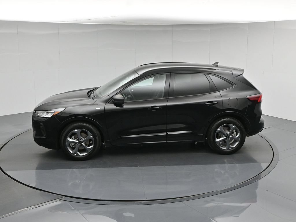 Certified 2023 Ford Escape ST-Line w/ Tech Pack #1 FWD image 45