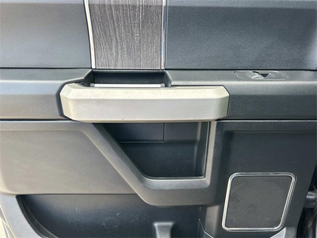 Certified 2020 Ford F350 Lariat w/ Lariat Ultimate Package image 17