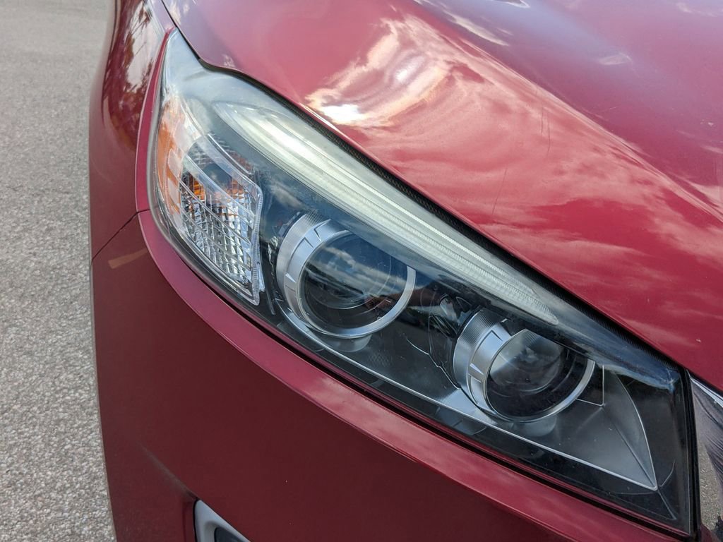 Used 2018 Kia Sorento LX image 9