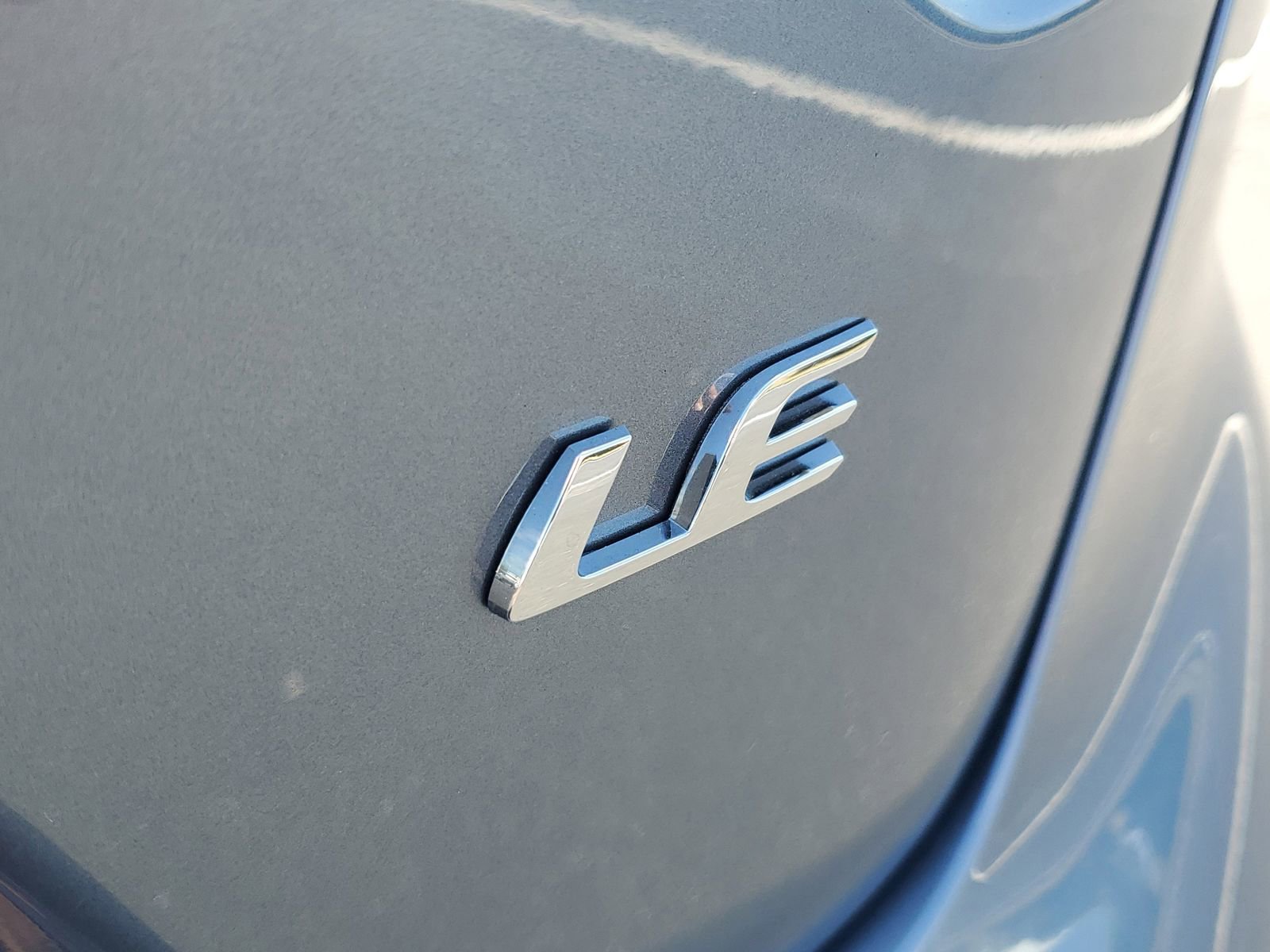 Used 2025 Toyota Corolla LE FWD image 7