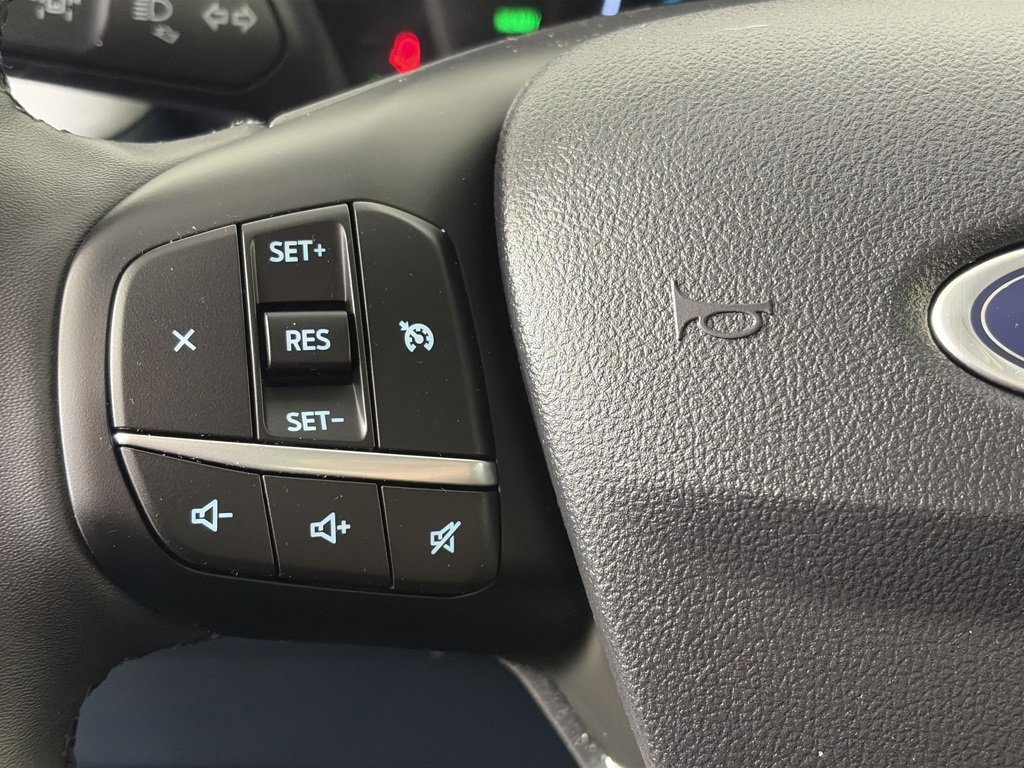 Certified 2024 Ford Maverick XLT w/ XLT Luxury Package image 17