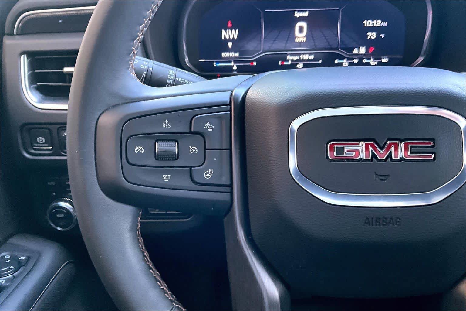 Used 2024 GMC Yukon AT4 w/ AT4 Premium Plus Package AWD/4WD image 17