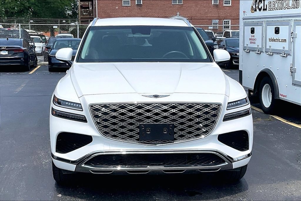 Used 2025 Genesis GV80 2.5T Standard AWD/4WD image 2