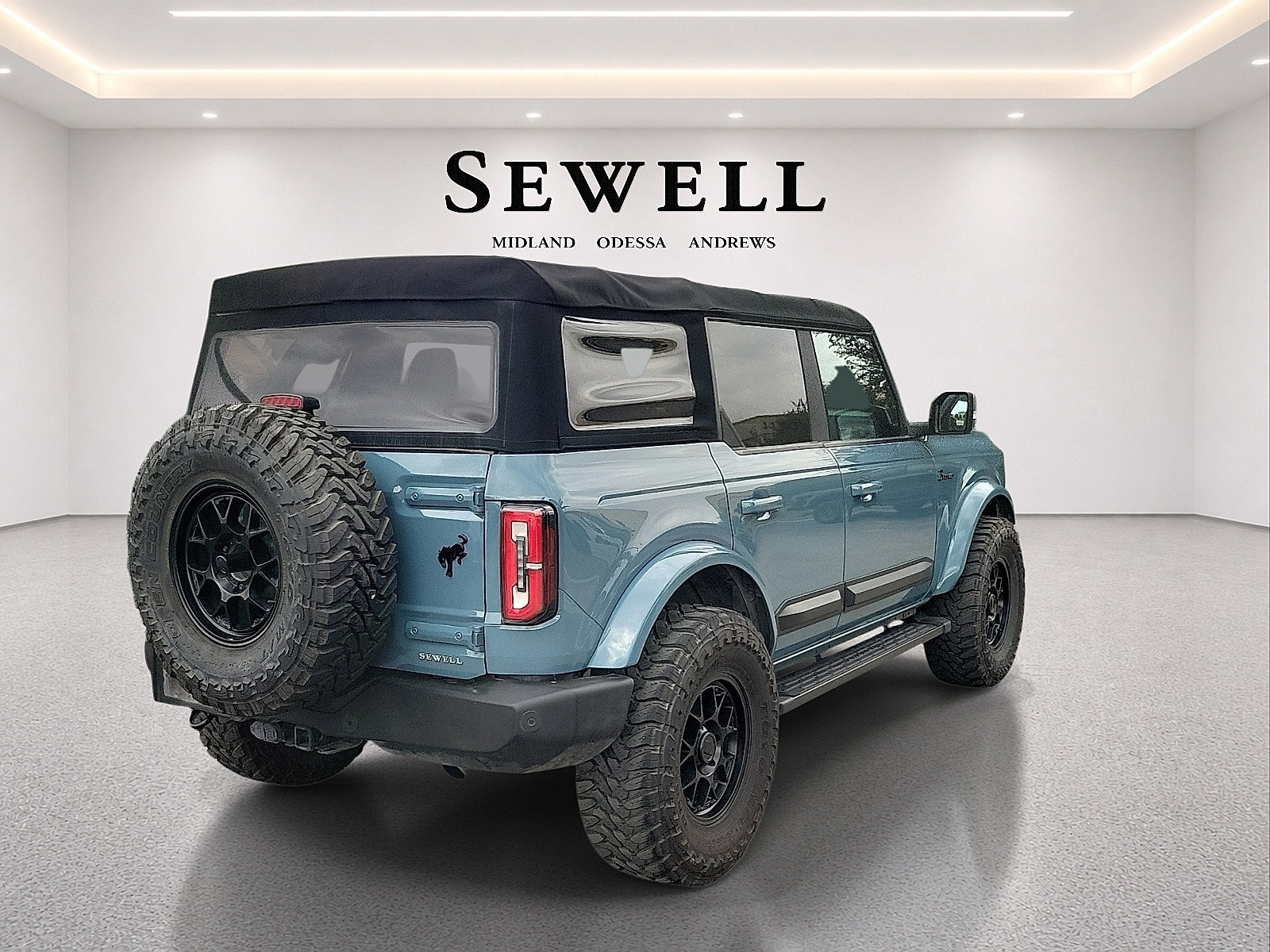 Certified 2022 Ford Bronco Outer Banks AWD/4WD image 4