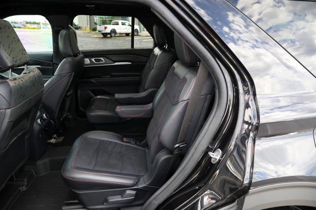 Certified 2025 Ford Explorer ST AWD/4WD image 31