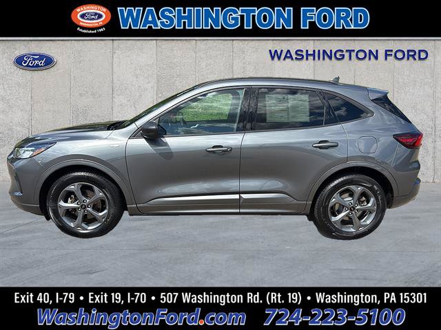 Certified 2023 Ford Escape ST-Line w/ Tech Pack #1 AWD/4WD image 1