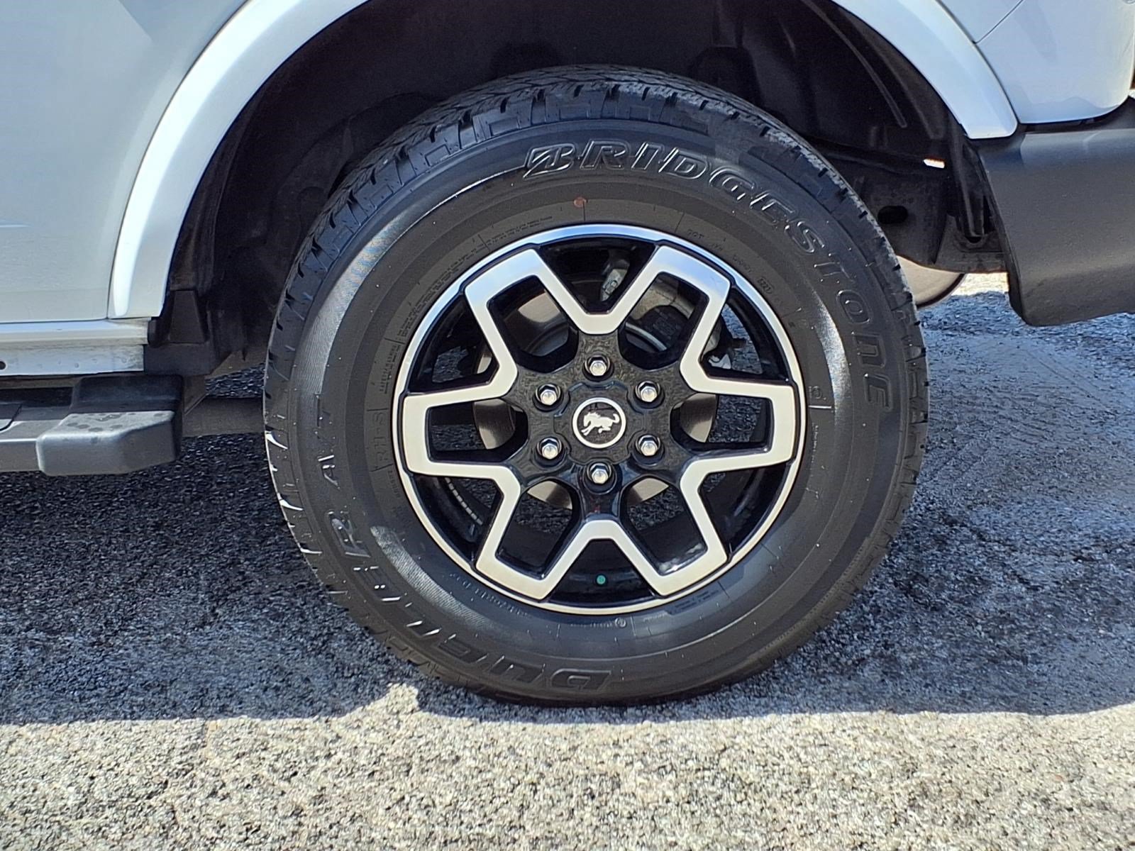 Certified 2022 Ford Bronco Outer Banks AWD/4WD image 10