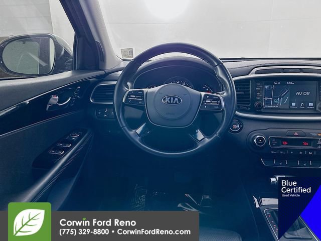 Used 2019 Kia Sorento SX image 28