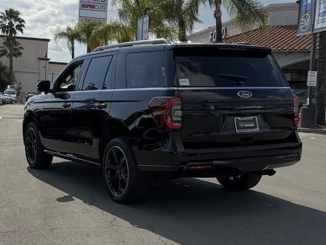 Certified 2023 Ford Expedition Limited AWD/4WD image 5