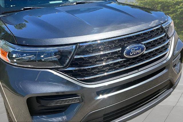 Certified 2020 Ford Explorer XLT w/ Comfort Package AWD/4WD image 29