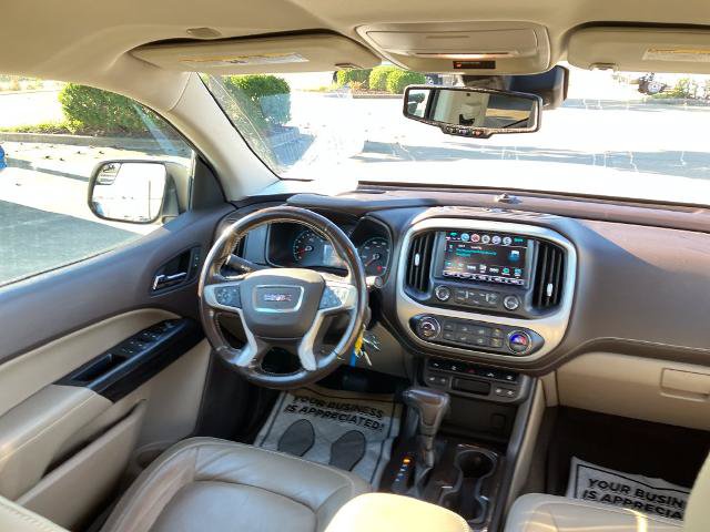 Used 2018 GMC Canyon SLT w/ Driver Alert Package AWD/4WD image 18