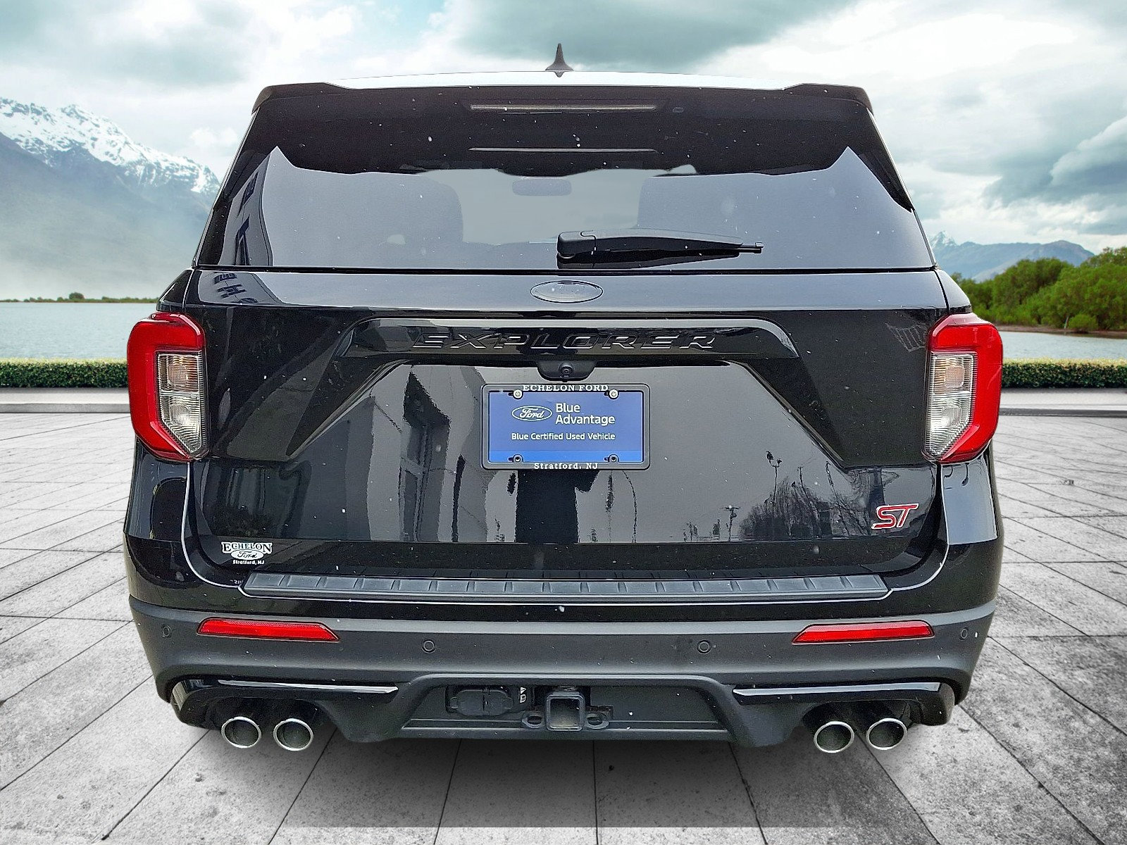 Certified 2022 Ford Explorer ST w/ Equipment Group 401A image 5