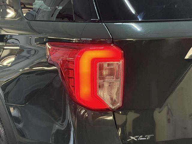 Certified 2023 Ford Explorer XLT AWD/4WD image 10