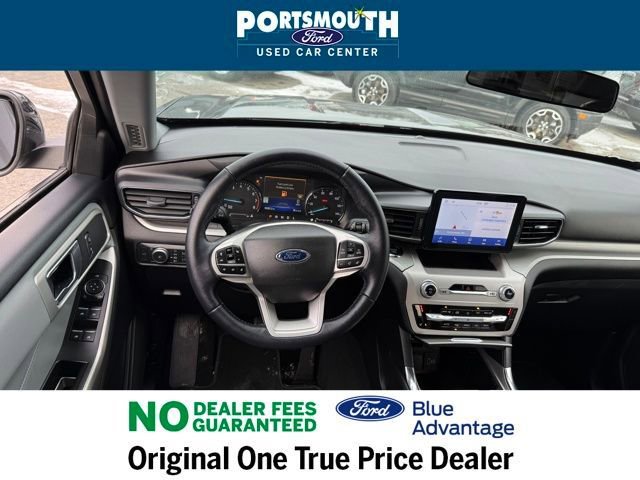 Certified 2022 Ford Explorer XLT w/ Equipment Group 202A image 7