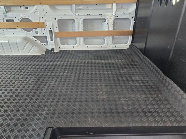 Certified 2025 Ford Transit 250 Low Roof w/ Exterior Upgrade Package RWD image 32