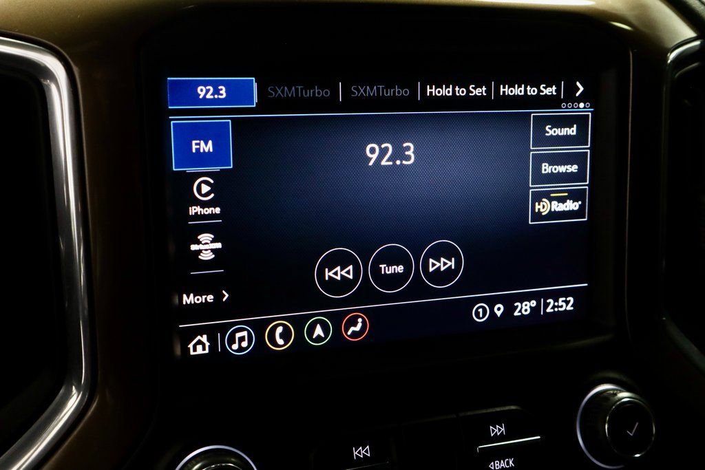 Used 2021 Chevrolet Silverado 3500 High Country image 10