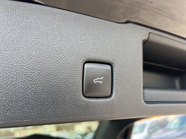 Certified 2023 Ford Escape ST-Line Elite image 25